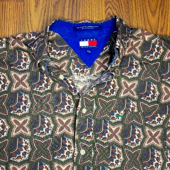 Tommy Hilfiger Paisley Shirt Men’s M  Tribal Print Casual Button Down A81 - Picture 3 of 10